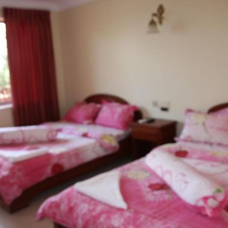 Chhne Chulsa Hotel Sihanoukville Esterno foto